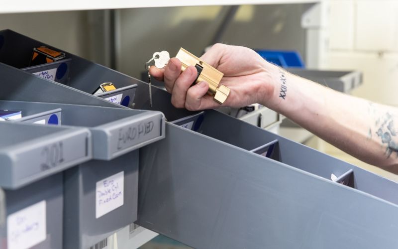 Barrenjoey locksmiths and alarms, home security, security system, safes, cctv, alarms, commercial security system, surveillance system, video surveillance, access control systems, modern security systems, security doors, screen doors, intercoms, back to base monitoring, security system installation