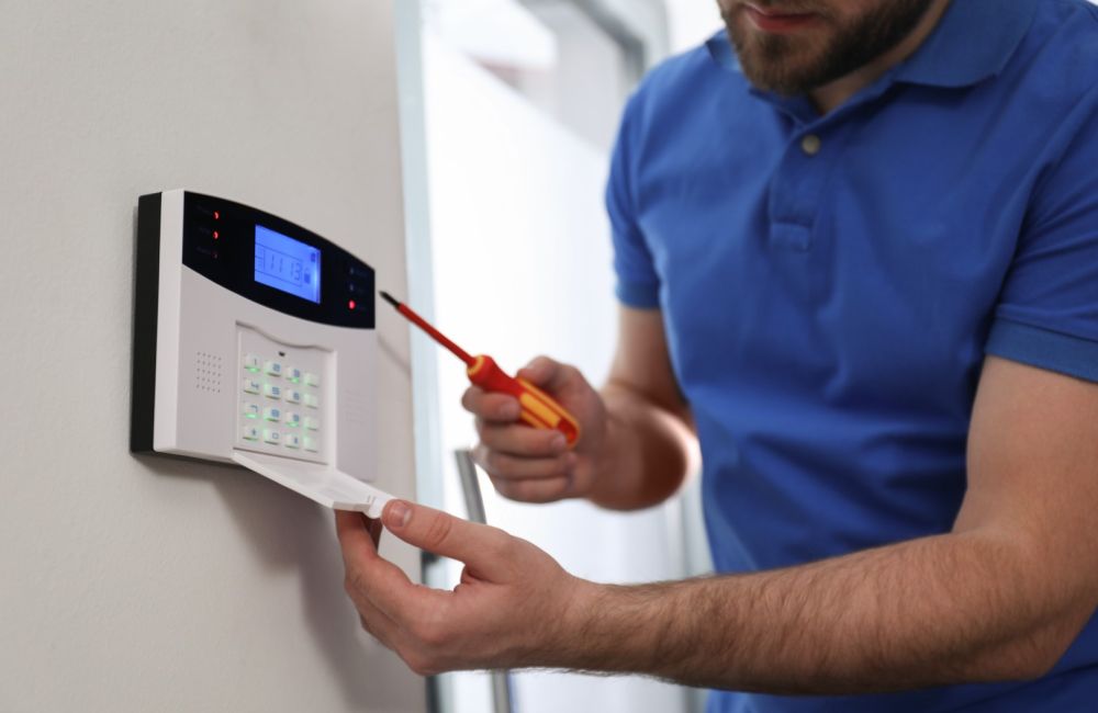 Barrenjoey locksmiths and alarms, home security, security system, safes, cctv, alarms, commercial security system, surveillance system, video surveillance, access control systems, modern security systems, security doors, screen doors, intercoms, back to base monitoring, security system installation