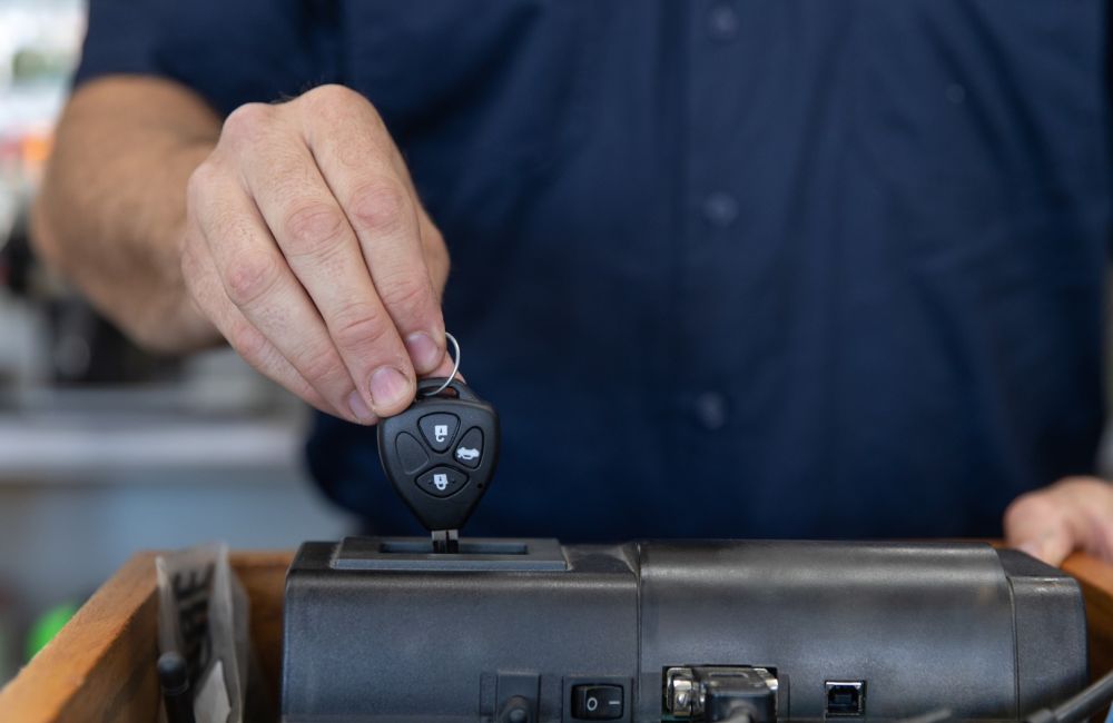Barrenjoey locksmiths and alarms, home security, security system, safes, cctv, alarms, commercial security system, surveillance system, video surveillance, access control systems, modern security systems, security doors, screen doors, intercoms, back to base monitoring, security system installation